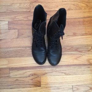 Steve Madden combat boots